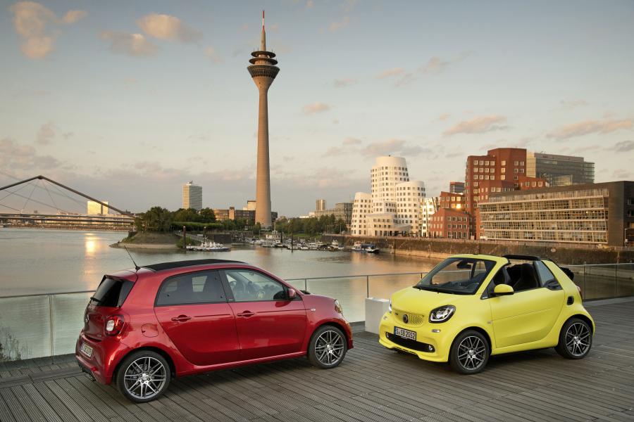  Smart ForFour Xclusive by Brabus 2016 года  (фото 13 из 20)